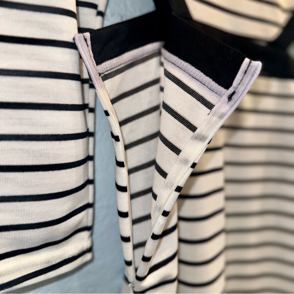 NEW WITH TAG Gumuxi Black and White Striped Midi Dress, Size M - Picture 5 of 10